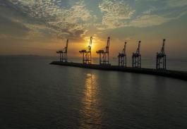 中國廣東廣州到美國薩凡納海鐵聯(lián)運大宗商品